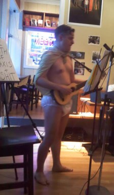 318625_2478374848118_328467099_n